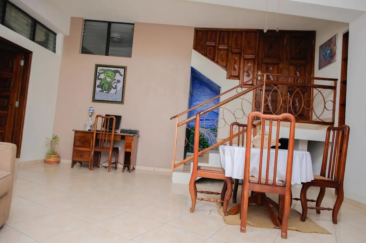 La Canovienne Hotel Petionville Haiti