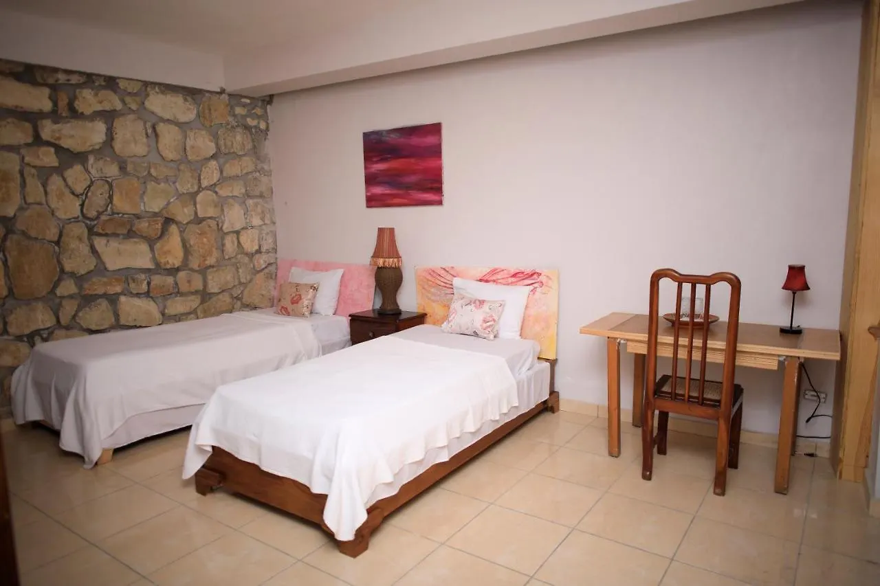 La Canovienne Hotel Petionville