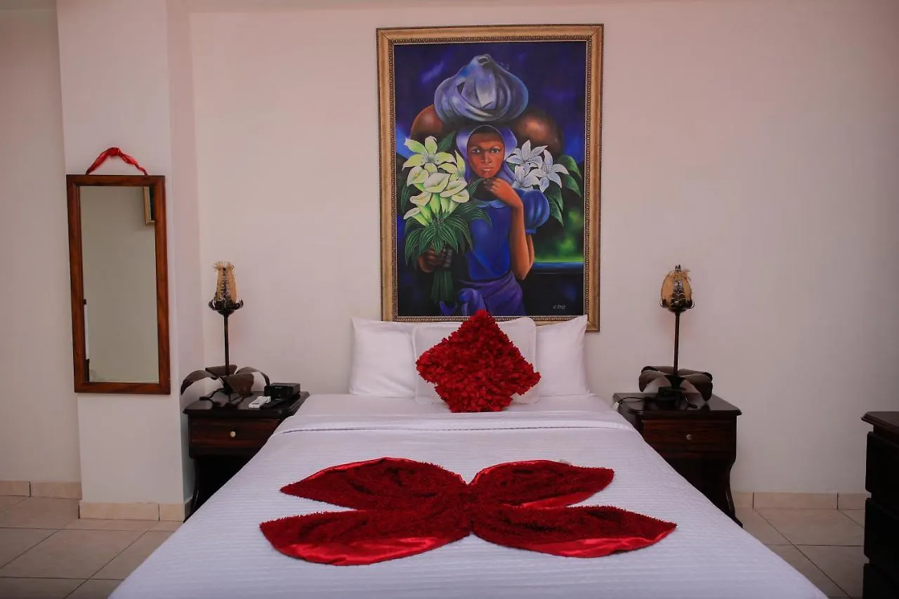 La Canovienne Hotel Petionville 0*,  Haiti
