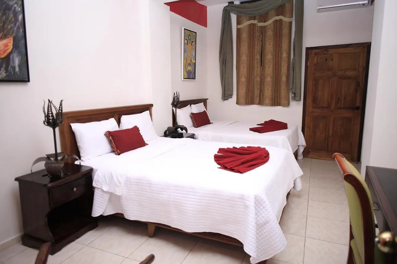 La Canovienne Hotel Petionville