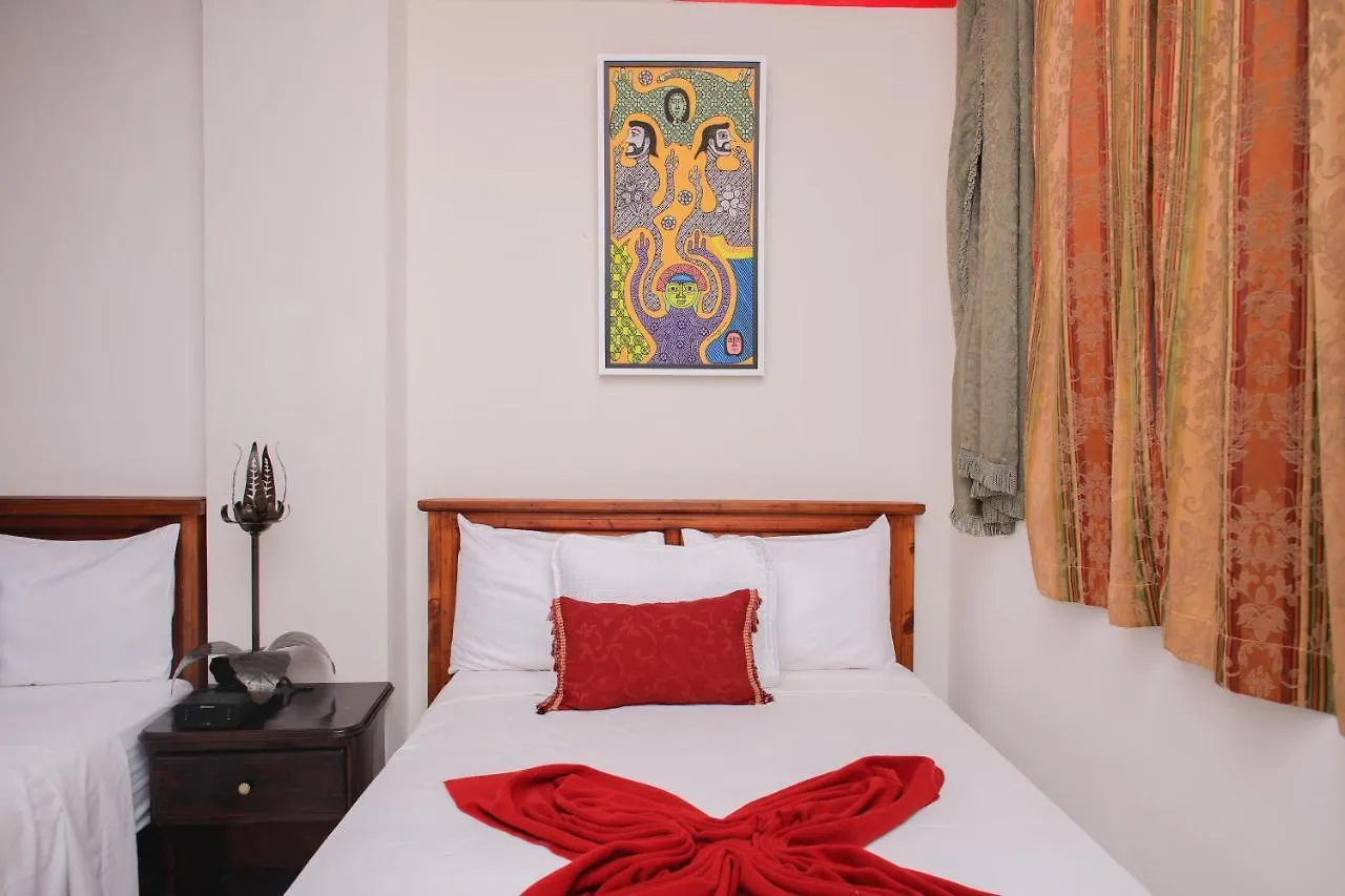 La Canovienne Hotel Petionville